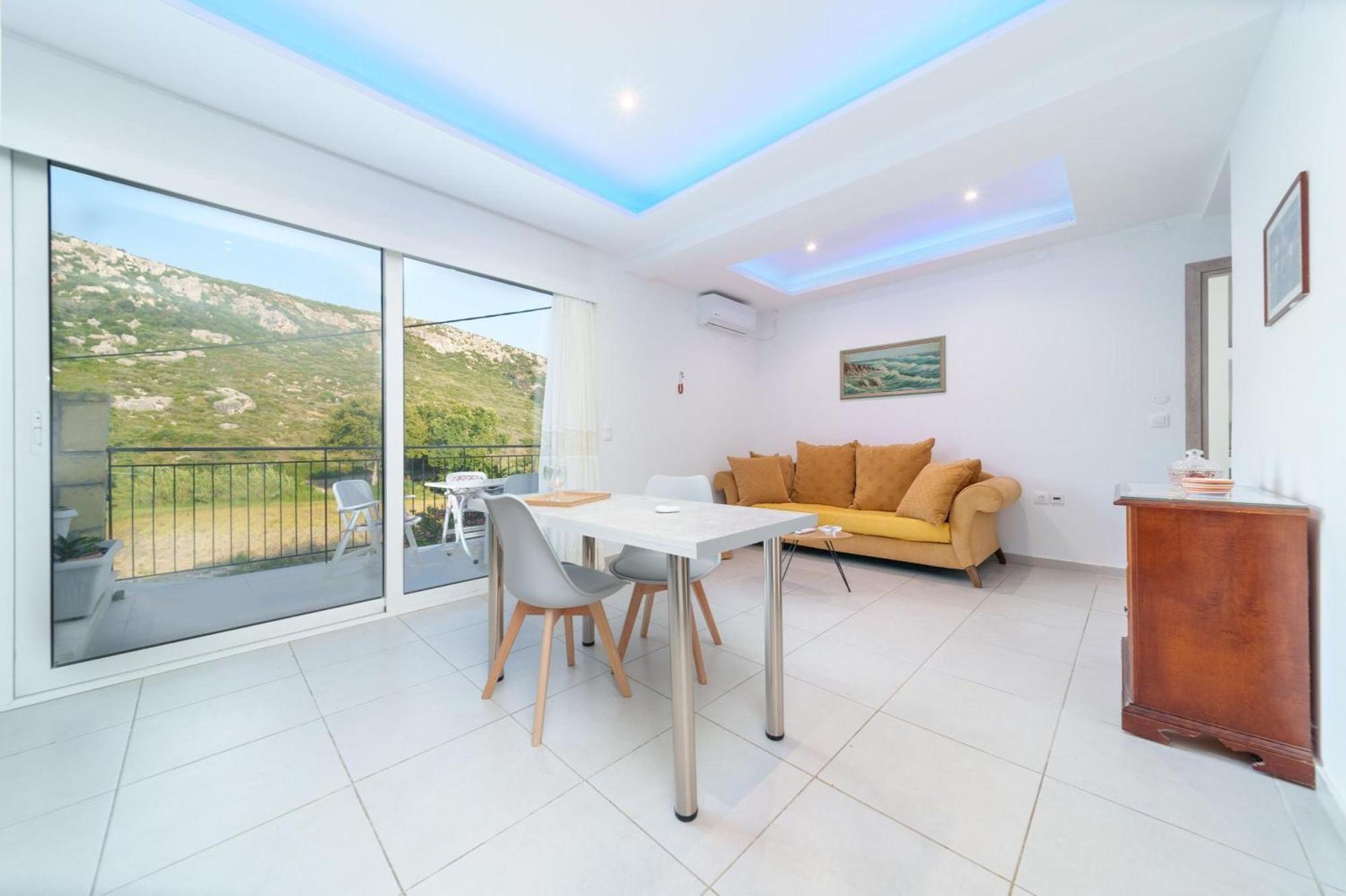 Iphigenia Apartments At Katelios Bagian luar foto
