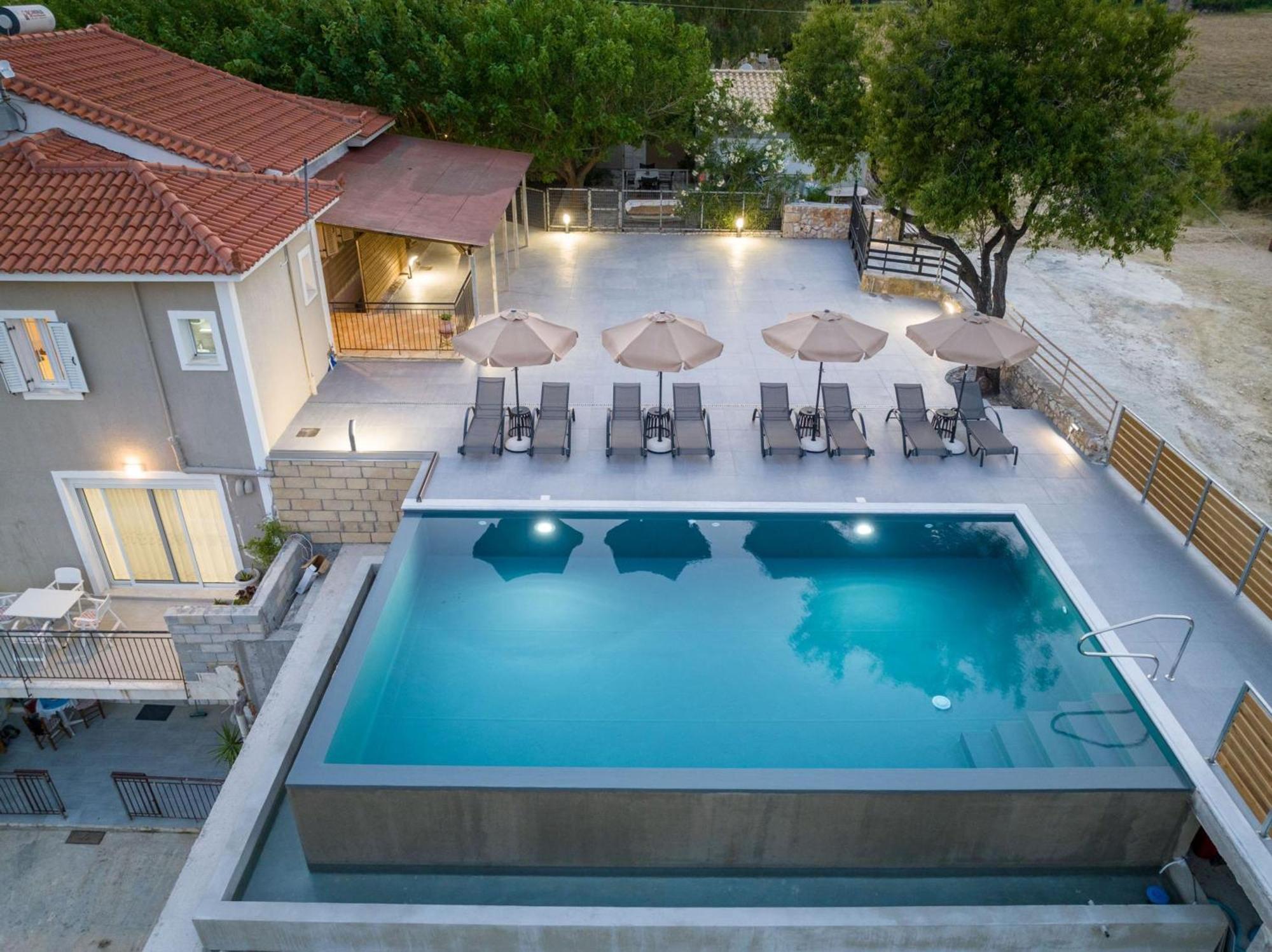 Iphigenia Apartments At Katelios Bagian luar foto